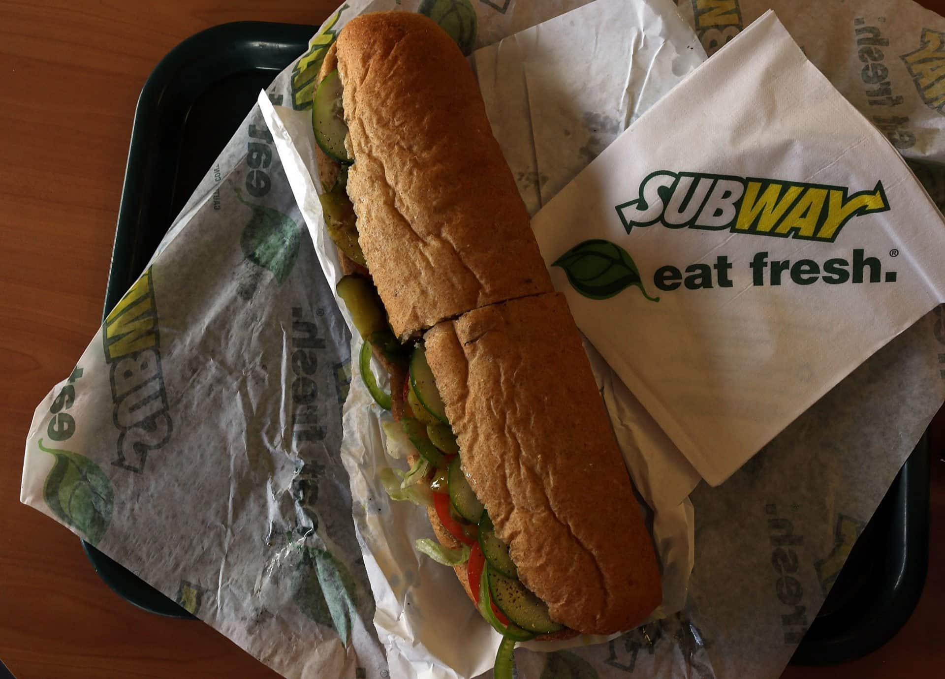La foto de las alitas de pollo Subway en 2022 hizo que Twitter se dividiera