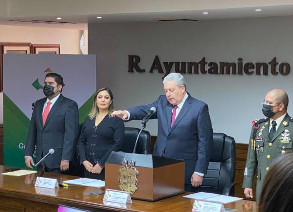José María Fraustro protestó como alcalde de Saltillo