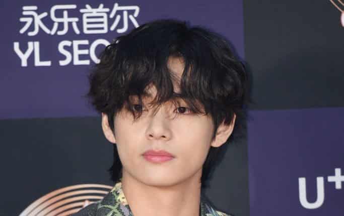 Lo que le sucedió a Kim Taehyung cuando Twitter envía apoyo de Covid