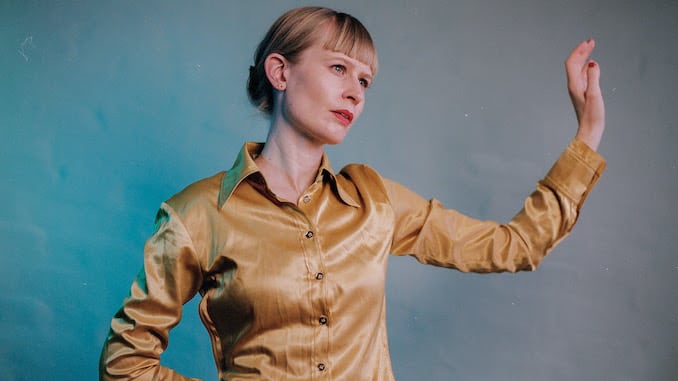 Jenny Hval anuncia nuevo álbum Classic Objects y comparte sencillo principal