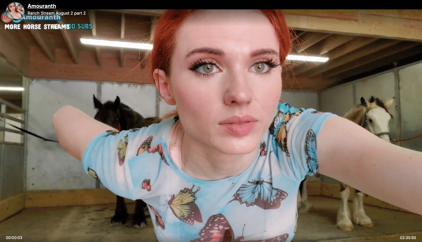 Amouranth vendiendo su pedo por $ 1000 está dando a los fanáticos vibraciones de Belle Delphine