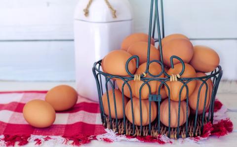 huevos marrones