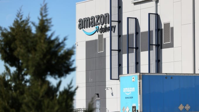 Trabajadores de Staten Island Amazon ganan elecciones sindicales