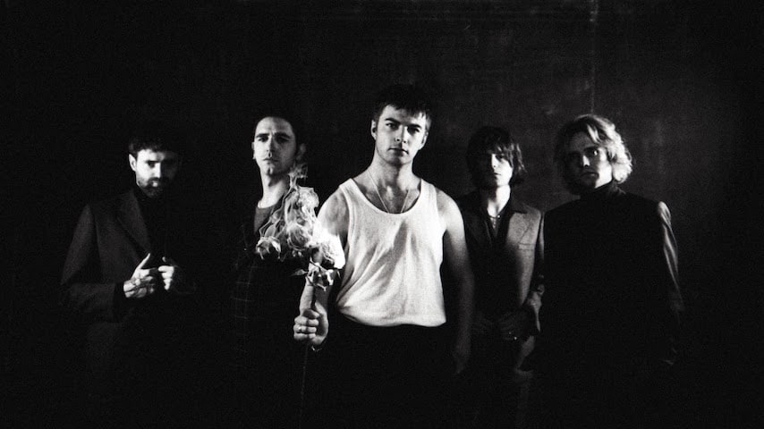 Fontaines DC comparte la canción principal y el video de Skinty Fia
