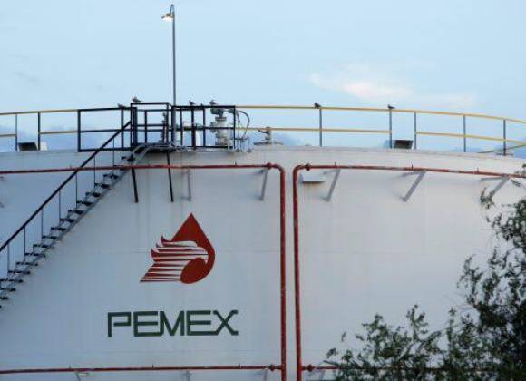 Aumentó 84% deuda a proveedores de Pemex 1