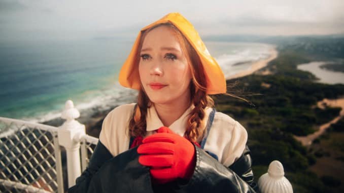Julia Jacklin anuncia nuevo álbum PRE PLEASURE, comparte el video «Lydia Wears a Cross»