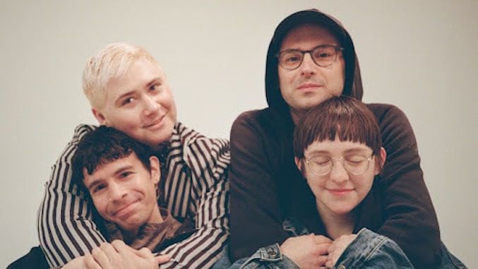 Florist comparte «Feathers», último sencillo antes del próximo álbum homónimo