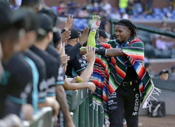 Saraperos asegura la serie ante los Tecolotes