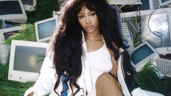 SZA Sorpresa lanza Ctrl (Deluxe)