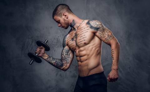 Un estudio asegura que los tatuajes dañan la capacidad de la piel para sudar