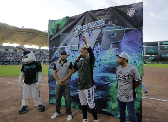 Dariel Álvarez se pone ‘Inocente’ y anuncia que deja Saraperos