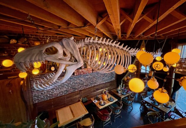 El bar y restaurante mágico con temática mágica en Seattle cierra después de un año – GeekWire 3