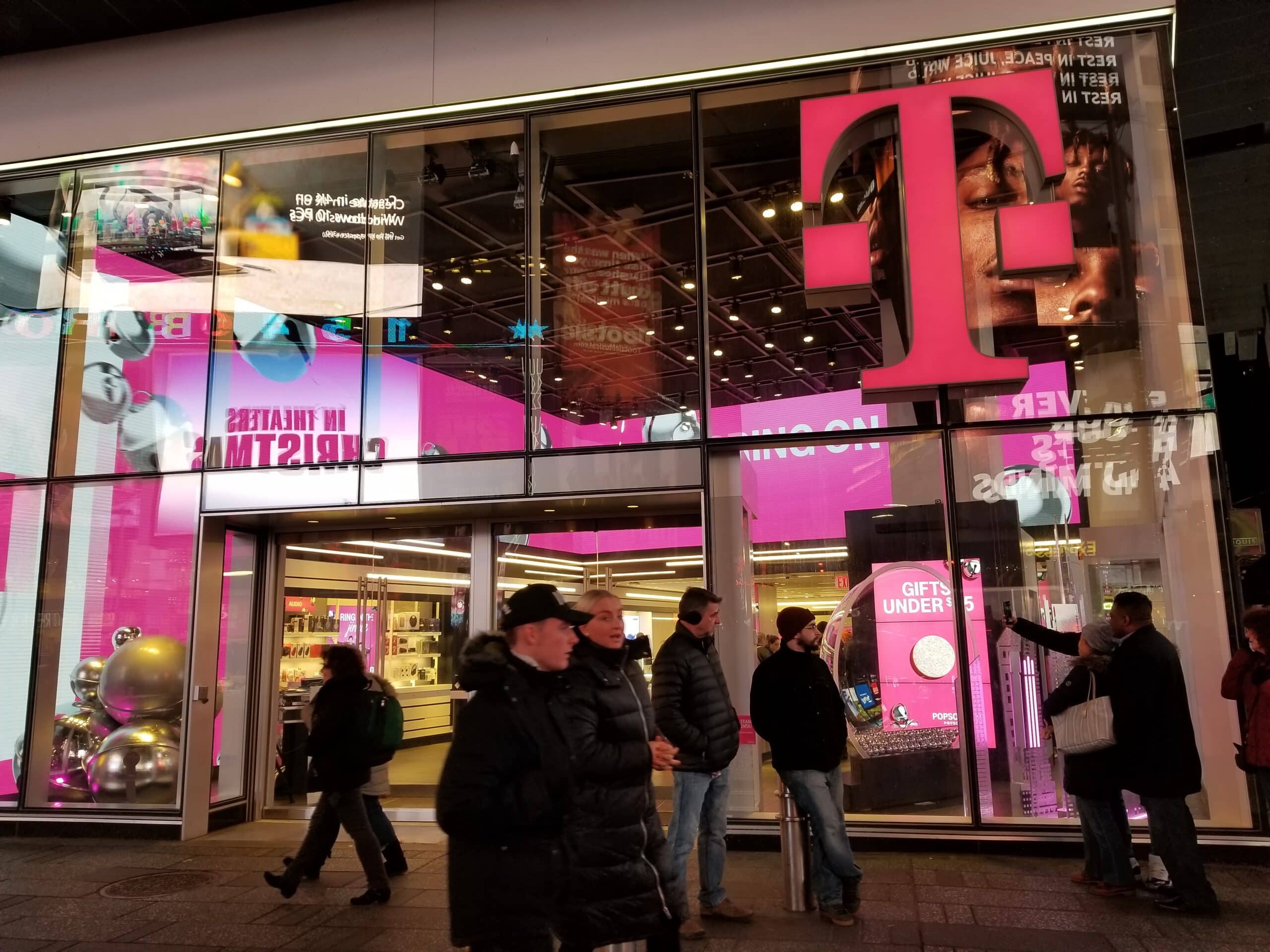 T-Mobile investiga hackeo que afectó a 37 millones de cuentas de clientes – GeekWire