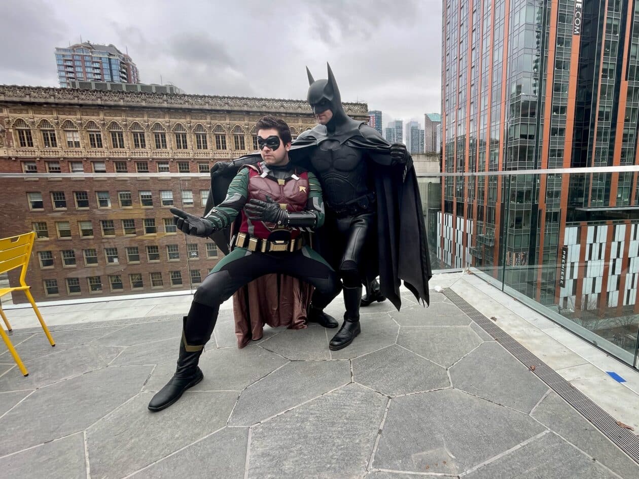 Todos vestidos con un lugar para ir, los geeks asisten a Comic Con en el nuevo lugar de Seattle – GeekWire