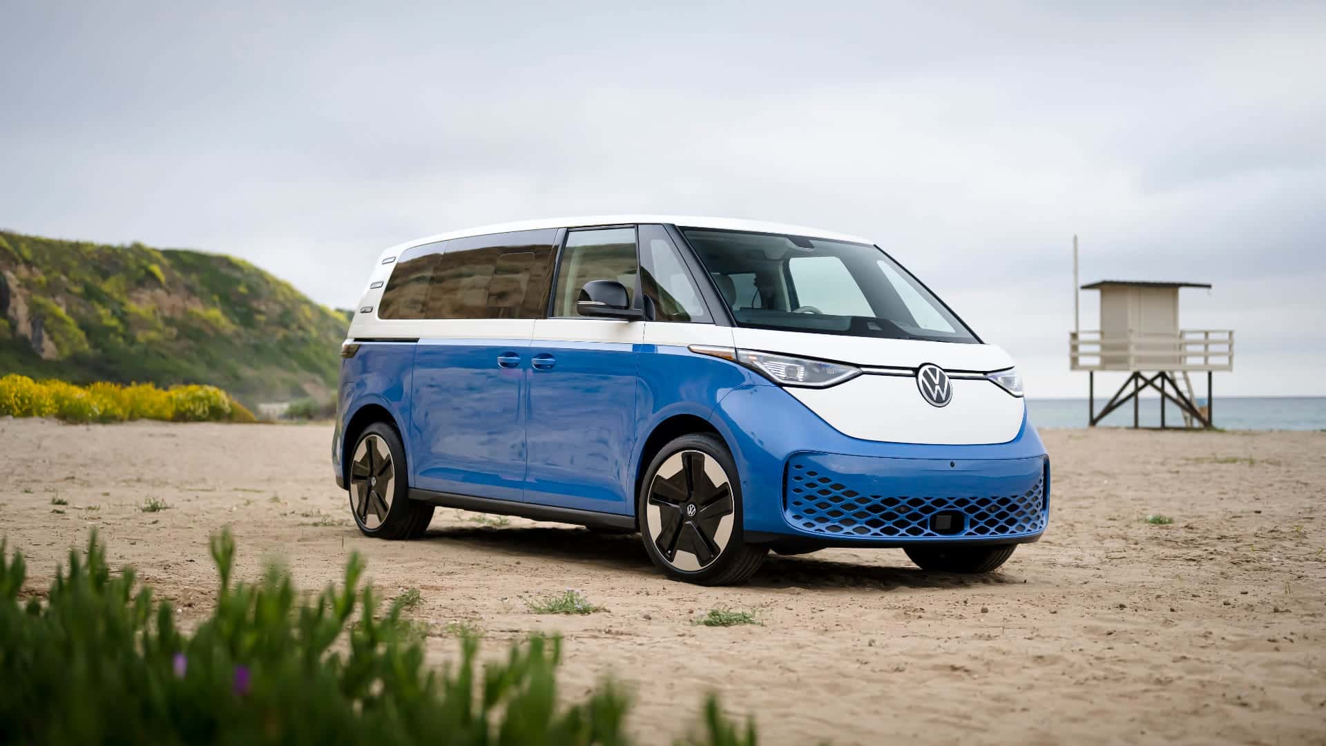 El autobús eléctrico de VW se dirige a los EE. UU. con tres filas de asientos