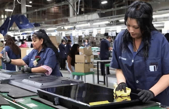 Nearshoring traerá aumento en salarios y beneficios, empresas ‘pelearán’ empleados, asegurarán