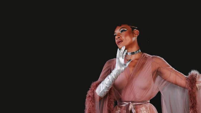 Allison Russell Releases «Snakelife»