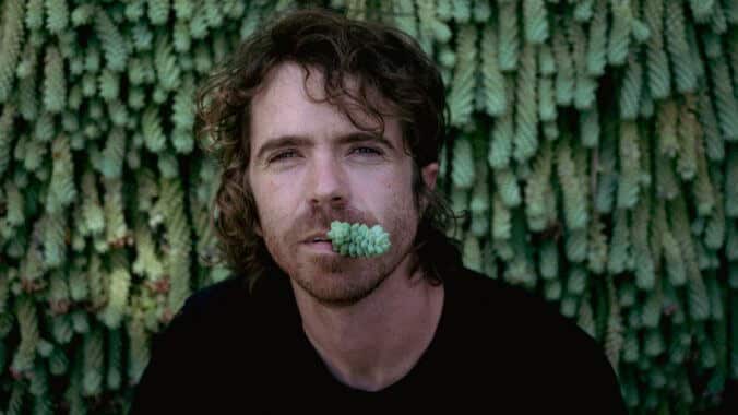 Hank May Unveils New Single «Life Is Sweet»