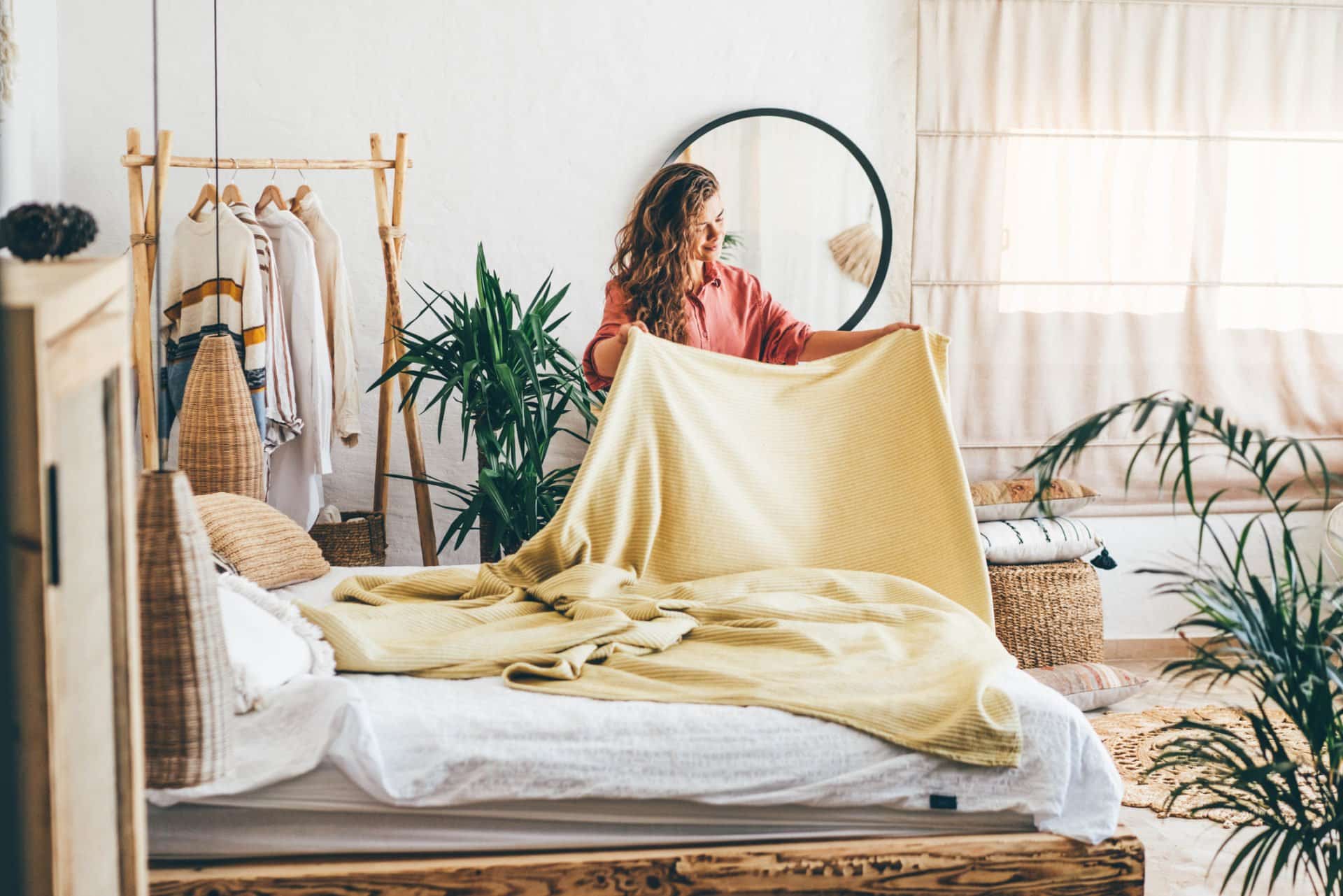 You can get paid $1,000 to ‘make your bed everyday’ for a month