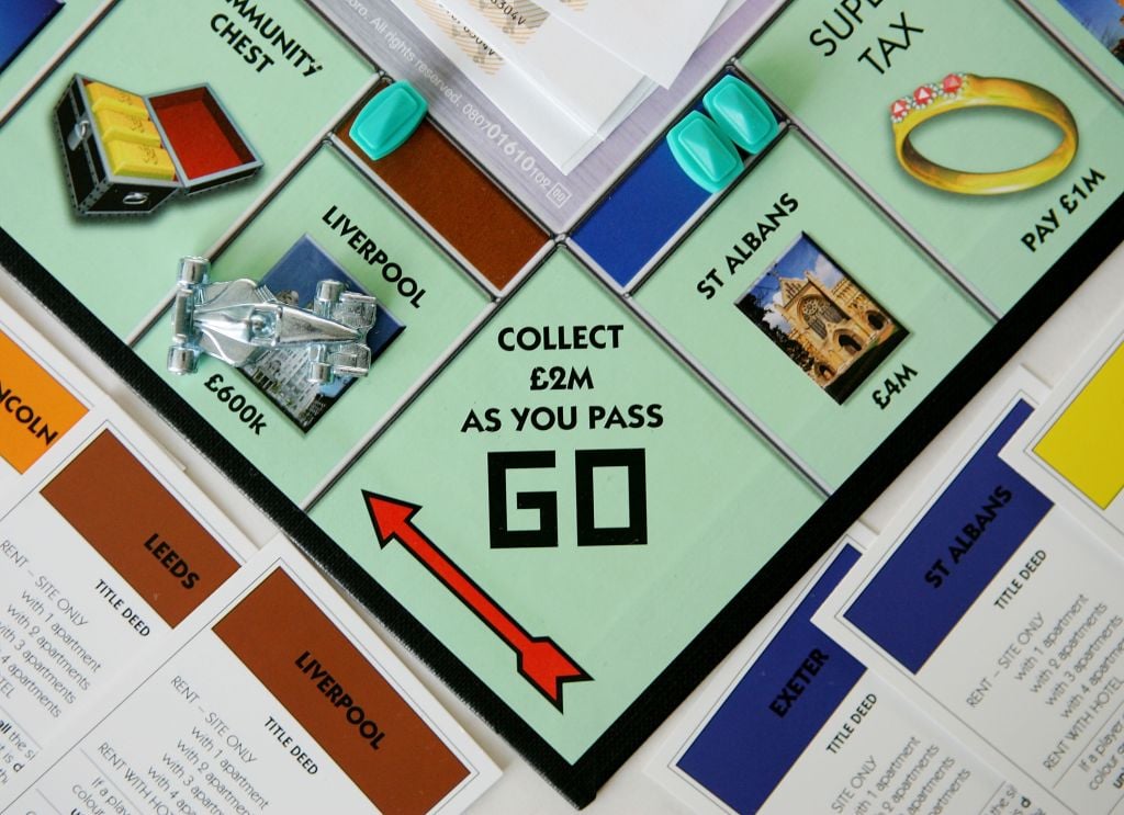 How to get more oven mitts in Monopoly GO