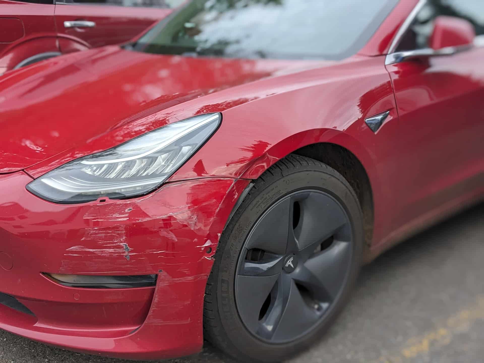 Spendy and slow Tesla repairs frustrate drivers as automotive tech drives up cost of collisions – GeekWire