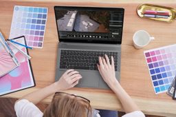 Cómo elegir el portátil perfecto según tus necesidades y no morir en el intento